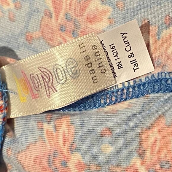 0573  LuLaRoe Size T & C Leggings Floral Print Blue and Red New - Picture 2 of 5